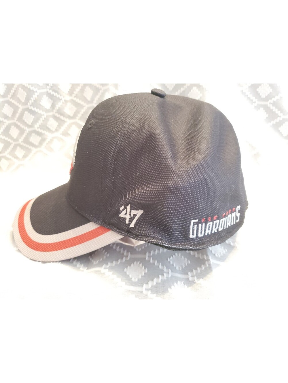 NY Guardians Hat - Picture 2 of 3